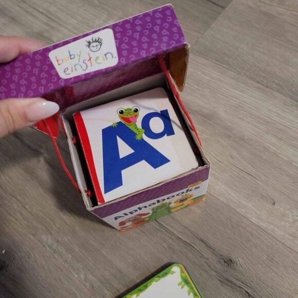 Baby einstein toddler baby board books box set plus munchkin book. alphabet book - Picture 7 of 7
